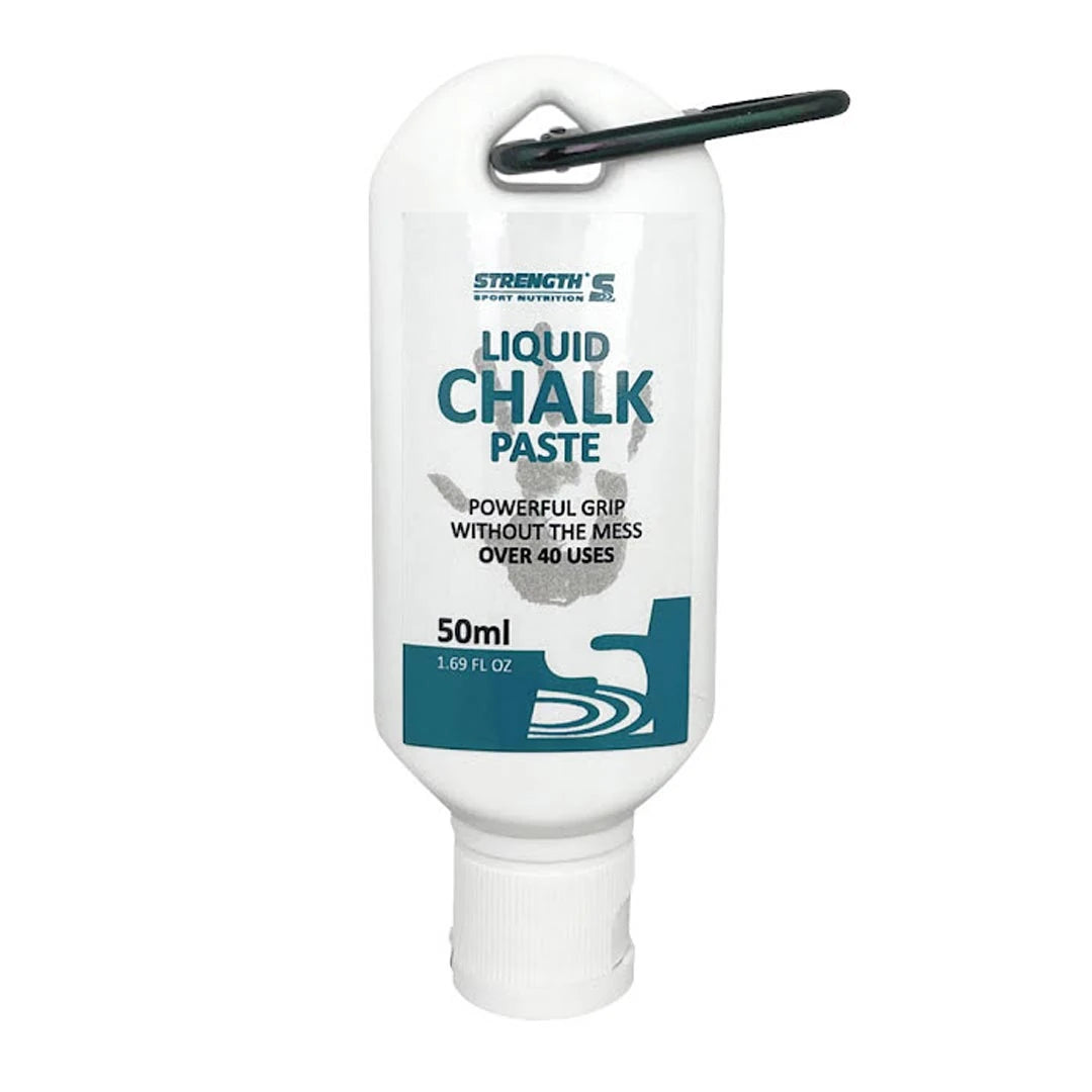 Strength Sport Nutrition Liquid Chalk i en vit 50 ml flaska med svart karbinhake., bild 1 av 1