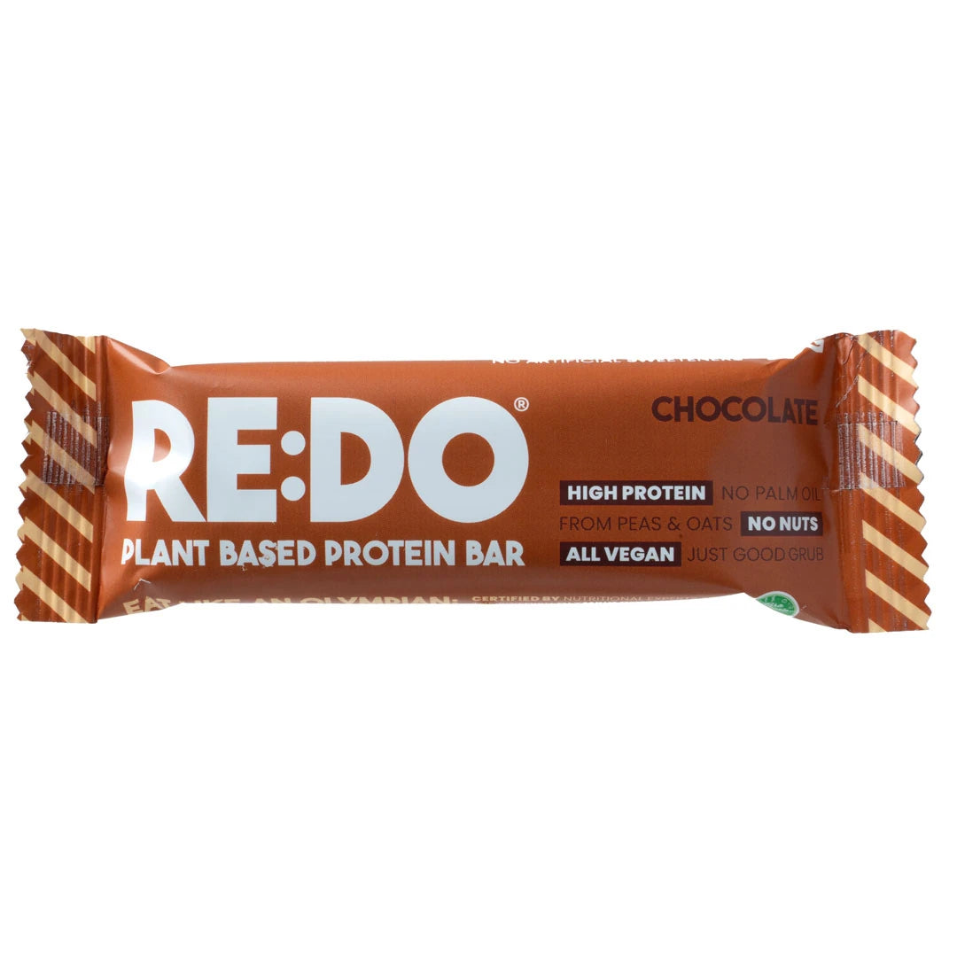 REDO Bar 60 g vegansk proteinbar i en brun förpackning med vita detaljer för smaken Chocolate Chock., bild 1 av 4