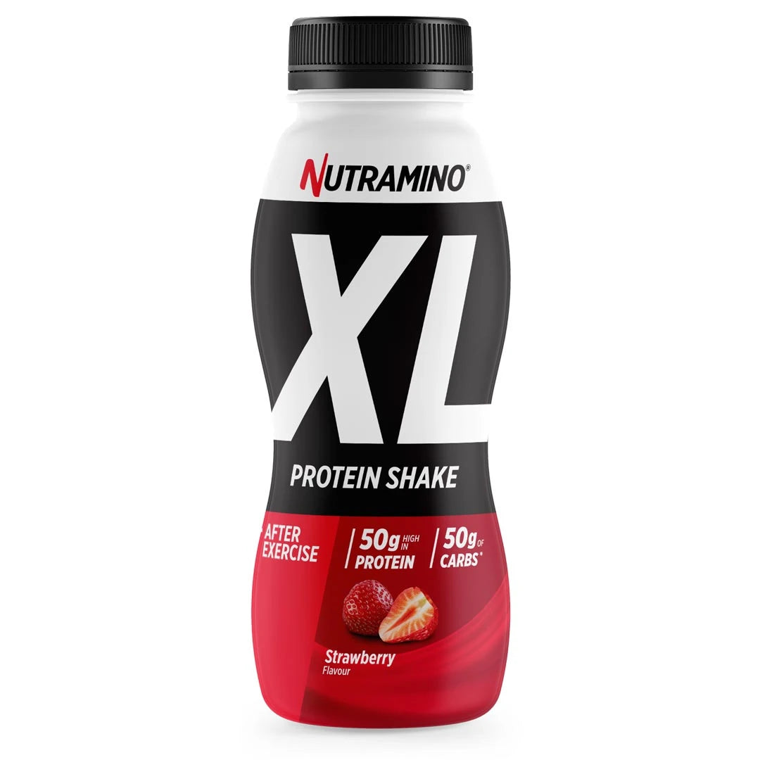 Nutramino Protein XL Shake 475 ml proteinshake i en svart, vit och röd flaska för smaken Jordgubb.