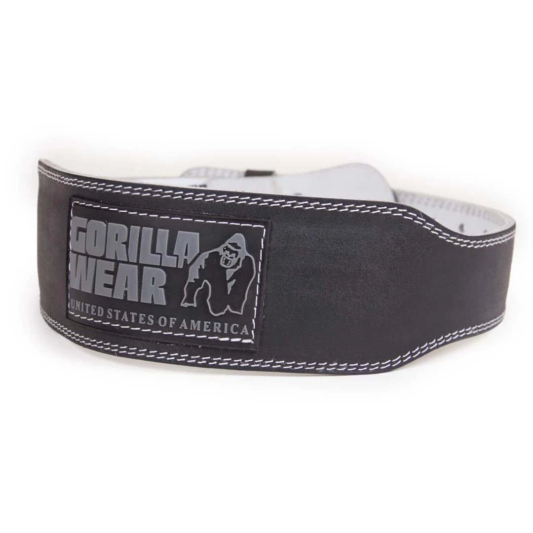 Gorilla Wear 4 Inch Padded Leather Belt Black, ett svart vadderat träningsbälte i läder med logotyp och vita sömmar.