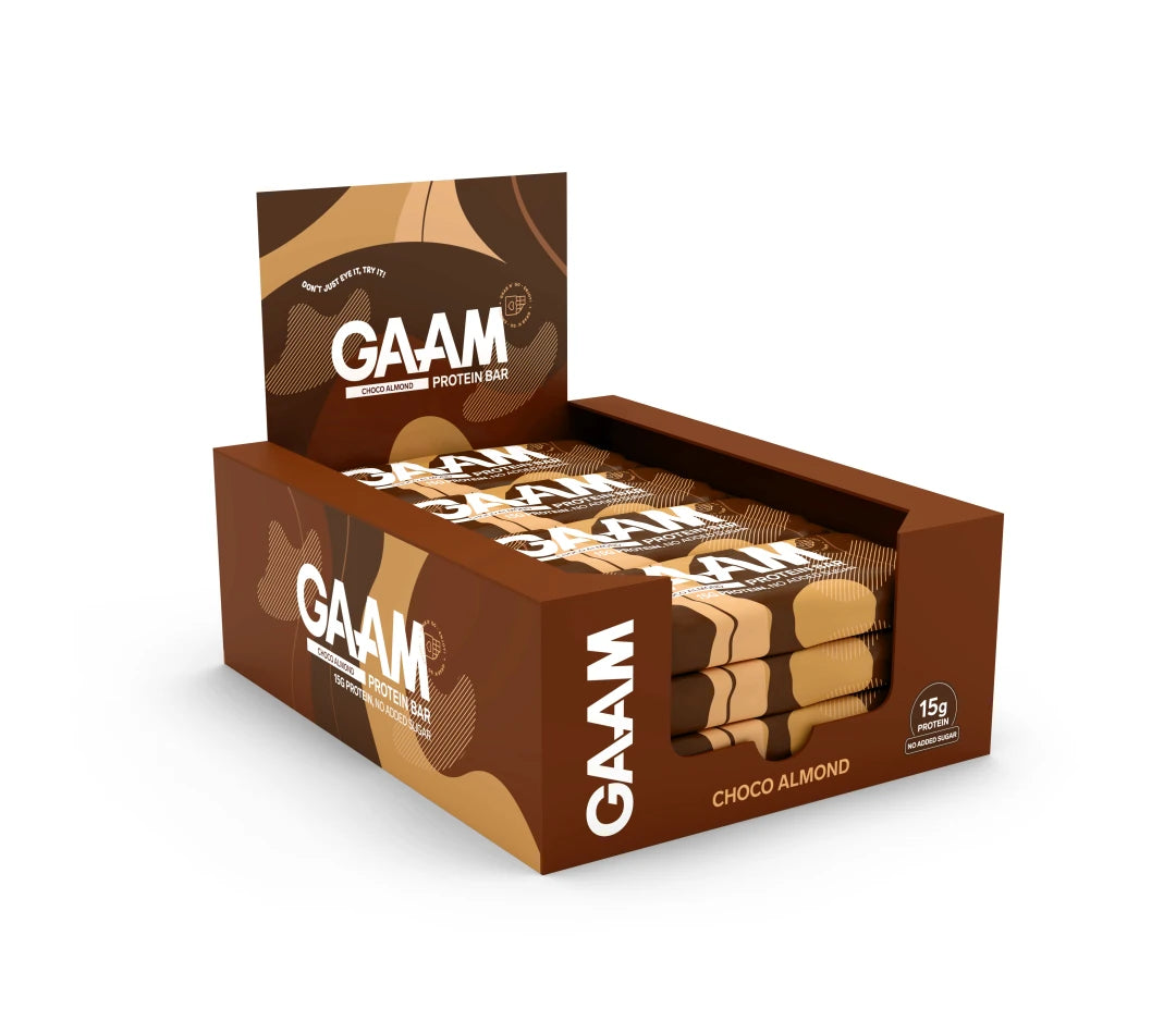 12 x GAAM Protein Bar 45 g Choco Almond i en brun och ljusbrun förpackning., bild 1 av 1