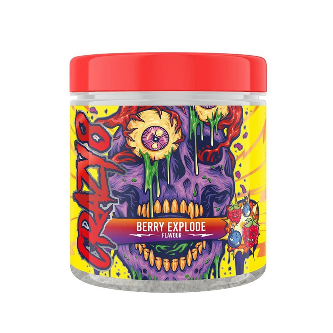 Swedish Supplements Crazy 8 325 g PWO-pulver i en burk med rött lock, dödskallemotiv och smaken Berry Explode., bild 1 av 1