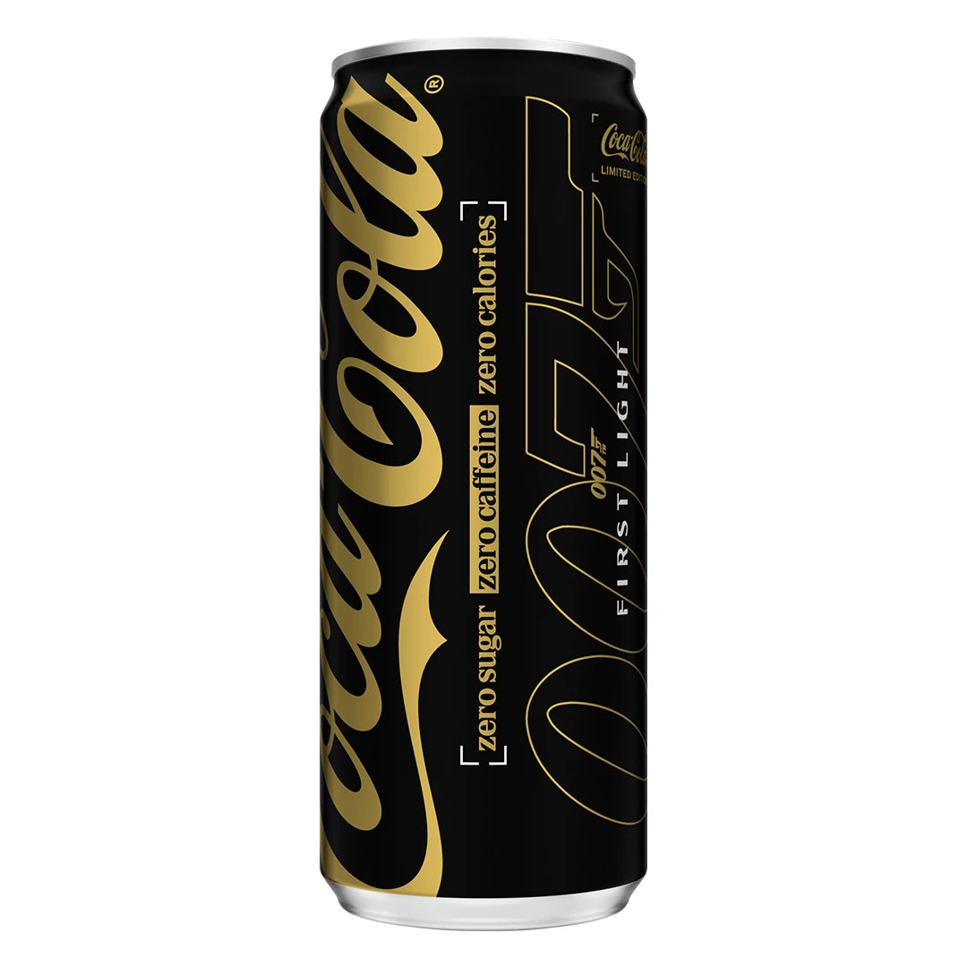 Coca-Cola Zero 330 ml koffeinfri i en svart aluminiumburk med gulddetaljer och unik 007-design., bild 4 av 4