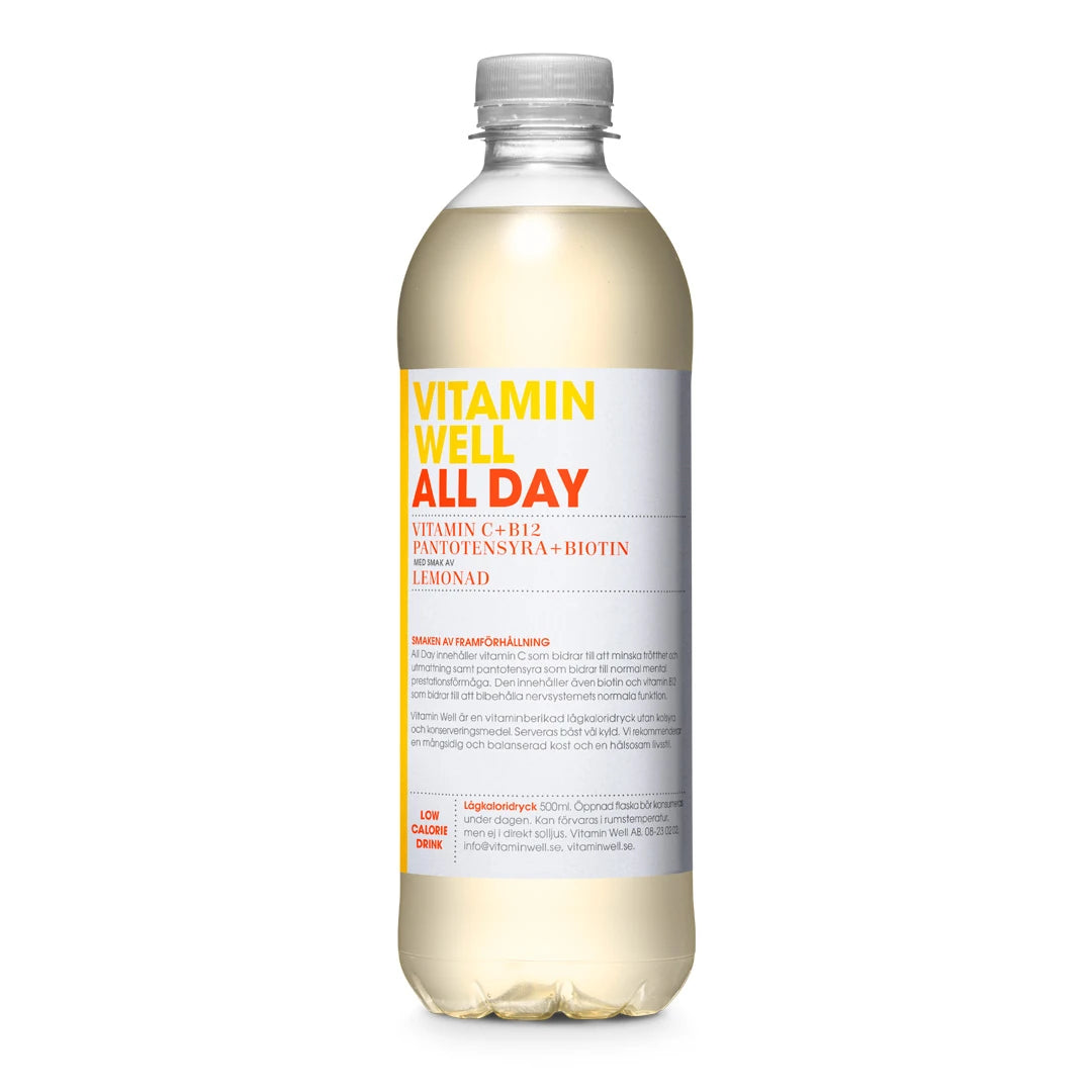 Vitamin Well 500 ml vitamindryck i en transparent flaska med vit etikett med gul och orange text för smaken All Day., bild 4 av 9