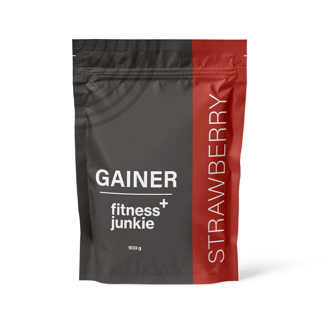 fitnessjunkie Gainer 900 g i en svart och röd påse för smaken Strawberry., bild 3 av 3