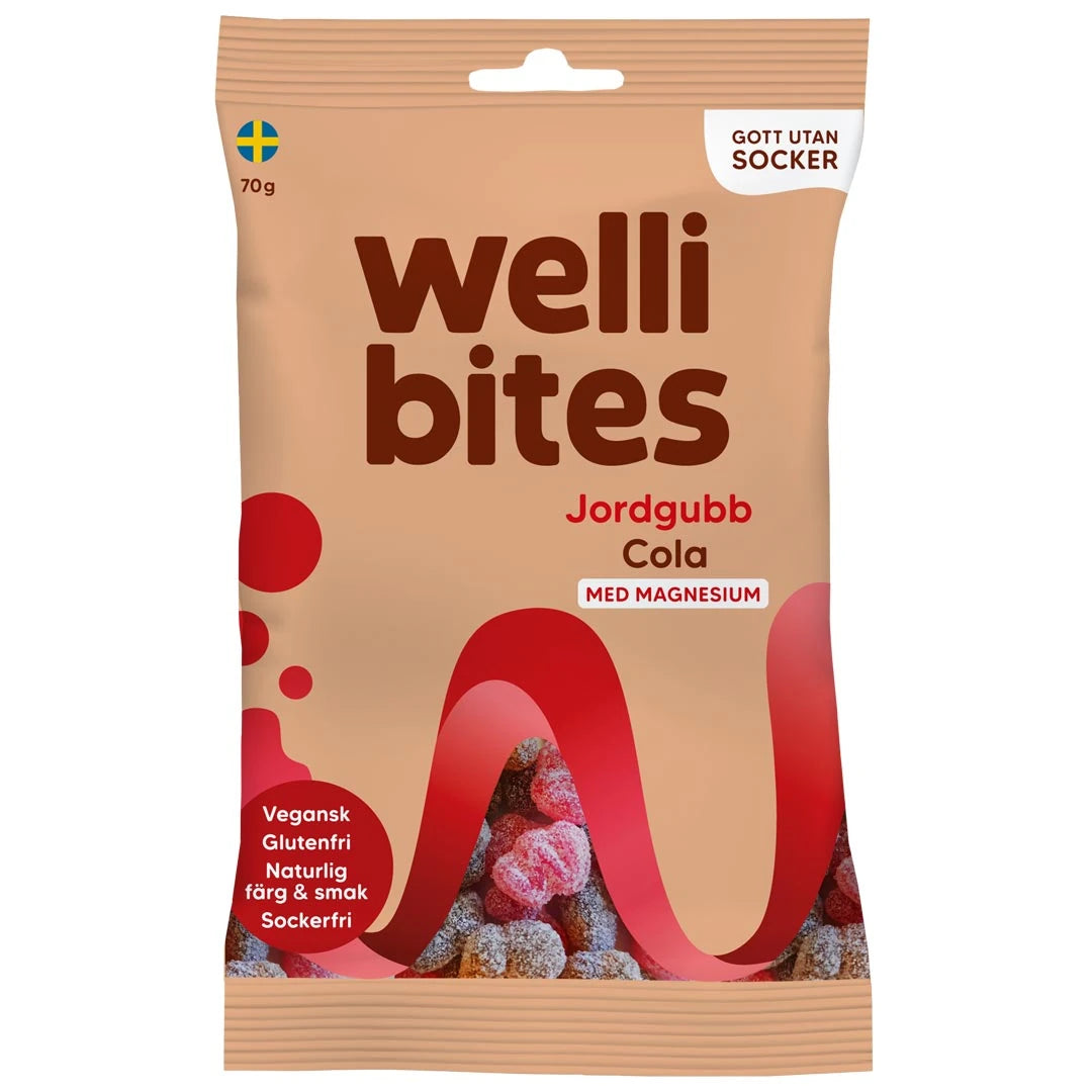 Wellibites Candy 70 g sockerfritt godis i en beige påse med röda detaljer för smaken Jordgubb Cola., bild 2 av 6