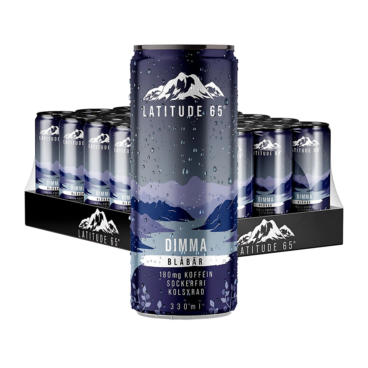 24 x Latitude 65 330 ml Dimma - Blåbär kolsyrad energidryck i ett flak med mörkblå burkar prydda med fjällmotiv.