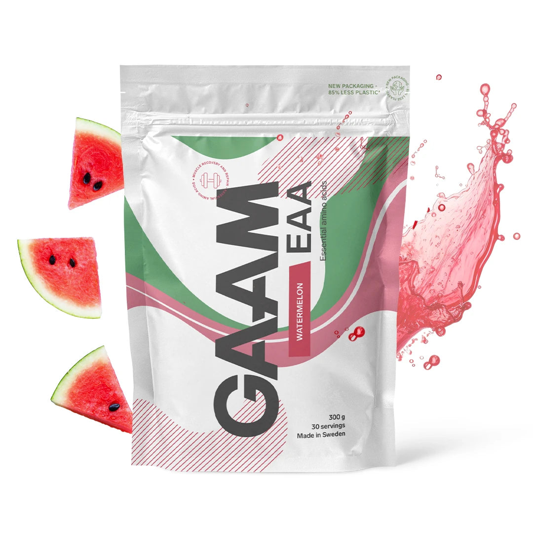 GAAM EAA 300 g aminosyror i en vit påse med rosa detaljer och flygande vattenmelonskivor för smaken Watermelon., bild 7 av 7