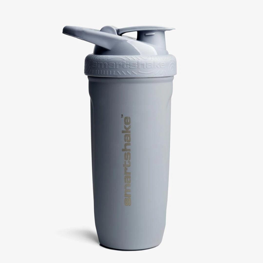 Smartshake Reforce Stainless Steel 900 ml, en tålig grå shaker i rostfritt stål med smidig och läckagefri design., bild 1 av 1
