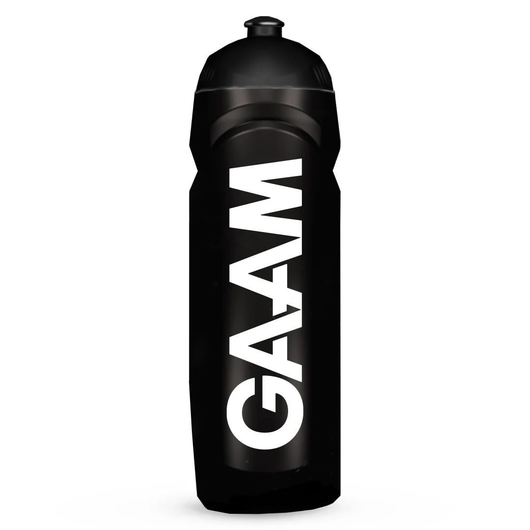 Svart GAAM Water bottle 750 ml i BPA- och DEHP-fri plast med en stor vit logotyp på sidan., bild 1 av 1