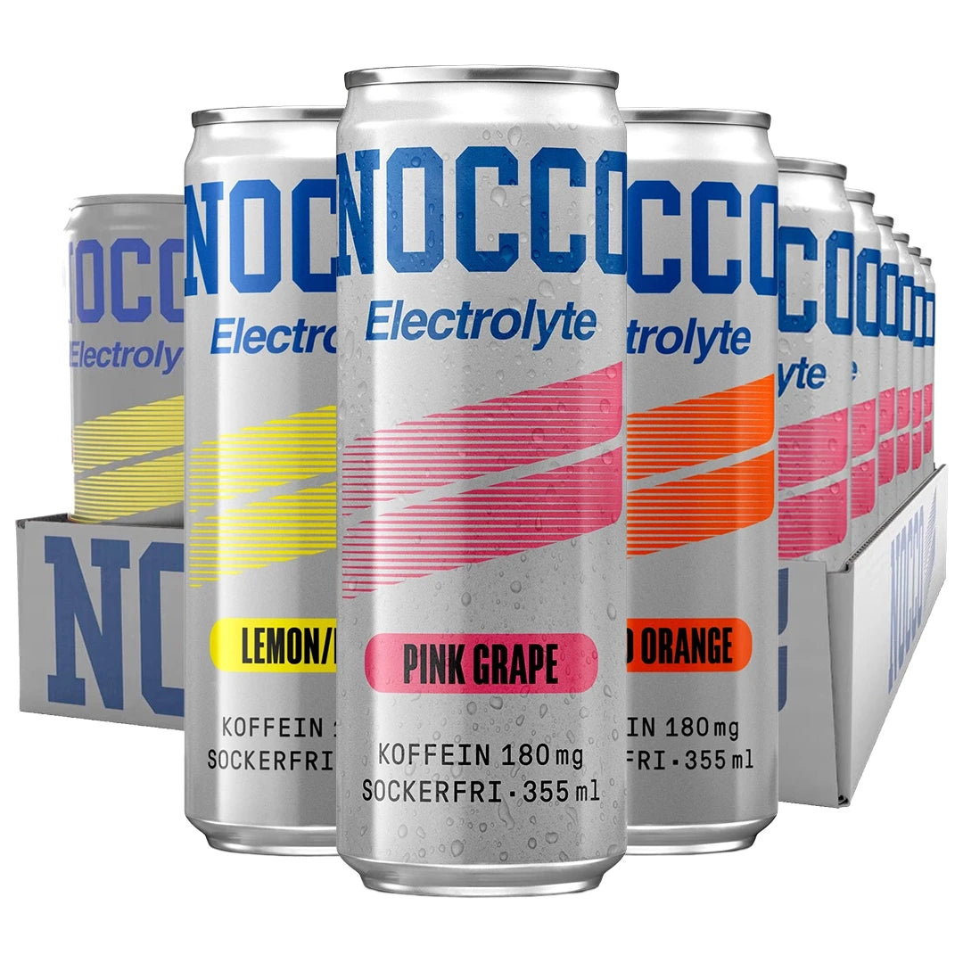 24 x NOCCO Electrolyte 355 ml Mixflak med silvriga burkar och olikfärgade detaljer för smakerna Pink Grape, Lemon och Orange i en grå kartong., bild 1 av 1